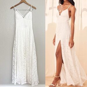 NWOT Essence of Love White Lace Sleeveless Maxi Dress